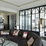 Chateau La Rose Perriere בית הארחה
