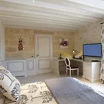 Chateau La Rose Perriere בית הארחה