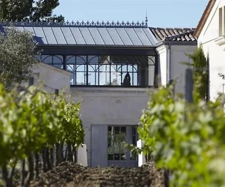 Chateau La Rose Perriere 3*