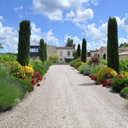 Chateau La Rose Perriere Gæstehus Lussac (Gironde)