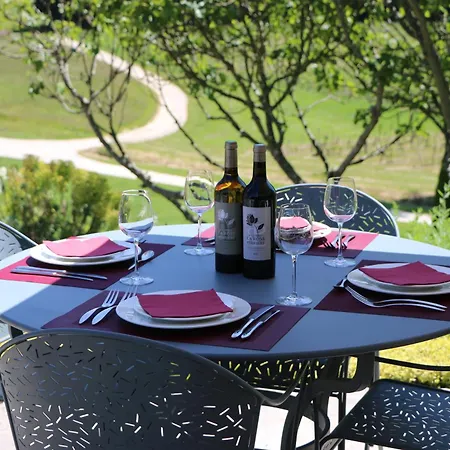 Chateau La Rose Perriere 3*